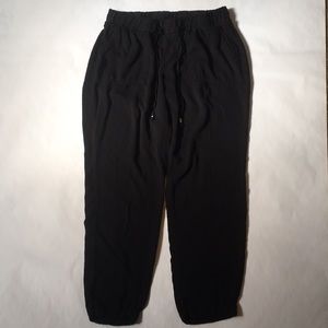 Cotton Cuffed Drawstring Capris by Old Navy